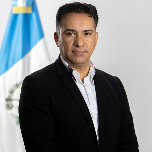 MARIO ROJAS Espino